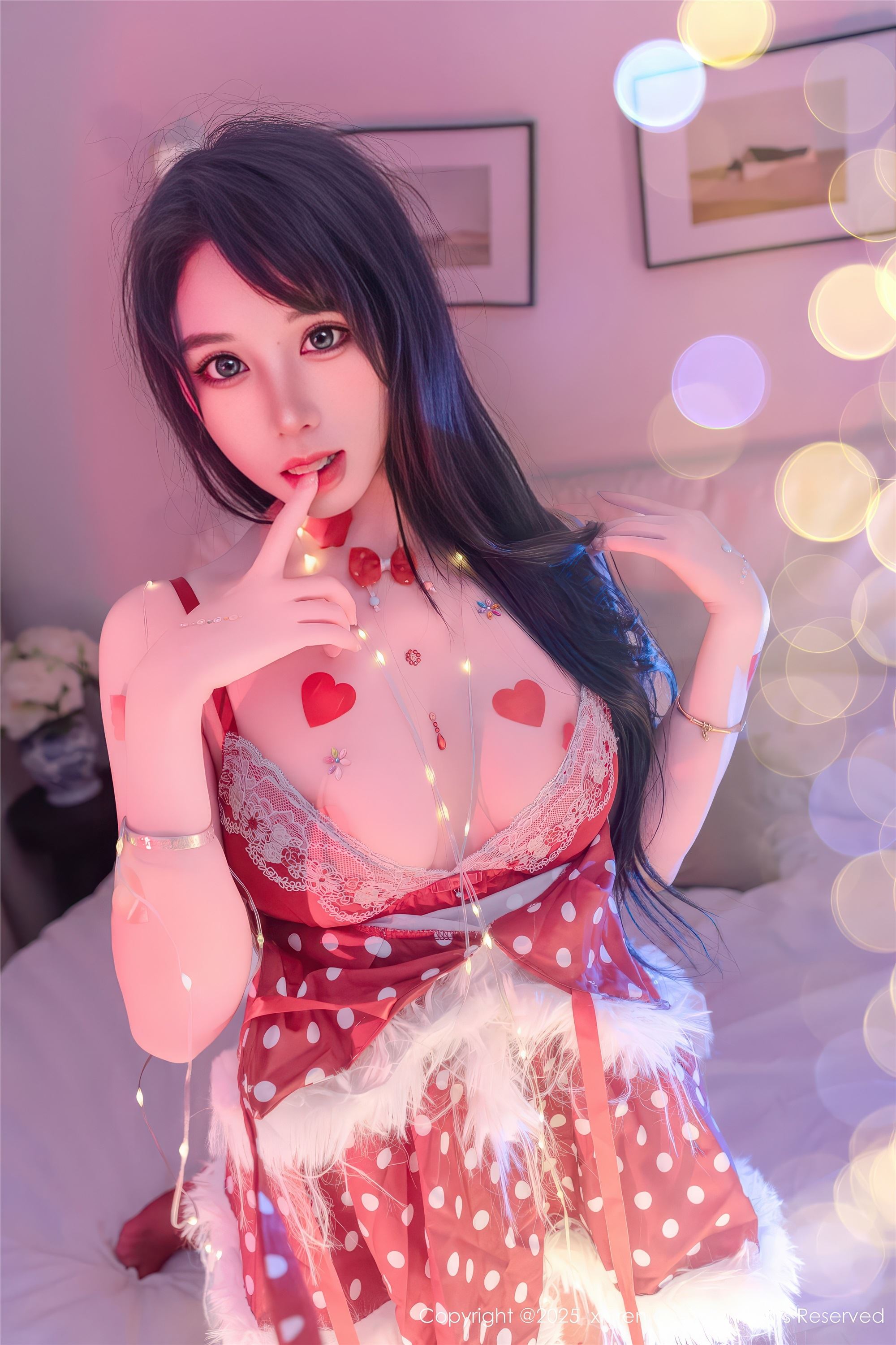 Xiuren秀人网 2025.12.25 NO.11154 汐汐爱吃草莓